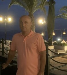 Dumitru, 51 Ani , Heterosexual, Bărbat