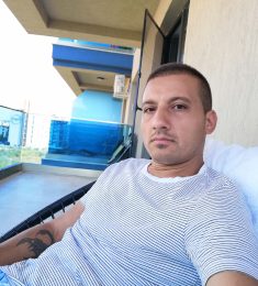 Alex, 35 Ani , Heterosexual, Bărbat