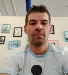 Daniel, 42 Ani , Heterosexual, Bărbat