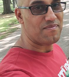 Vasi43, 43 Ani , Heterosexual, Femeie