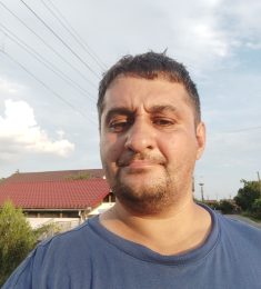 Stefan, 41 Ani , Heterosexual, Bărbat